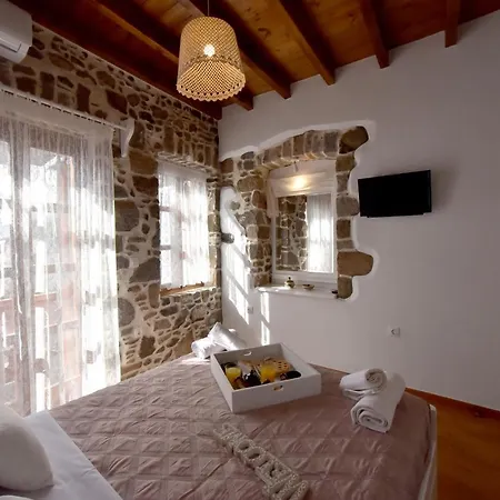 Patriko Nisyrian Guesthouse Mandrákion Exterior foto