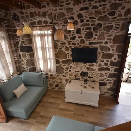 Patriko Nisyrian Guesthouse Mandrákion Exterior foto